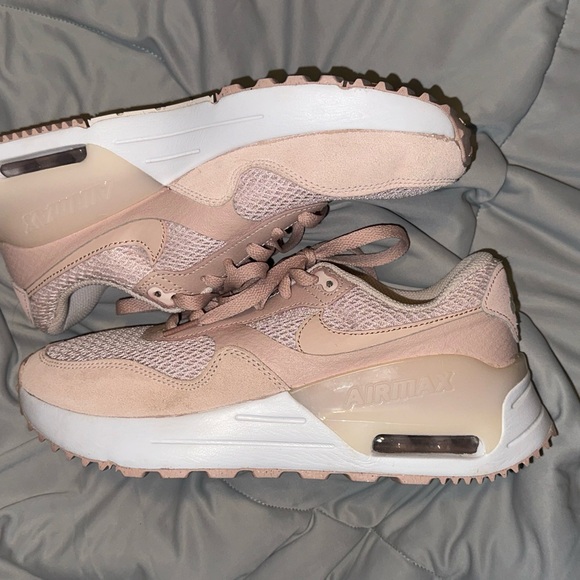Nike Women's Air Max Light Pink Sneakers - Picture 1 of 4